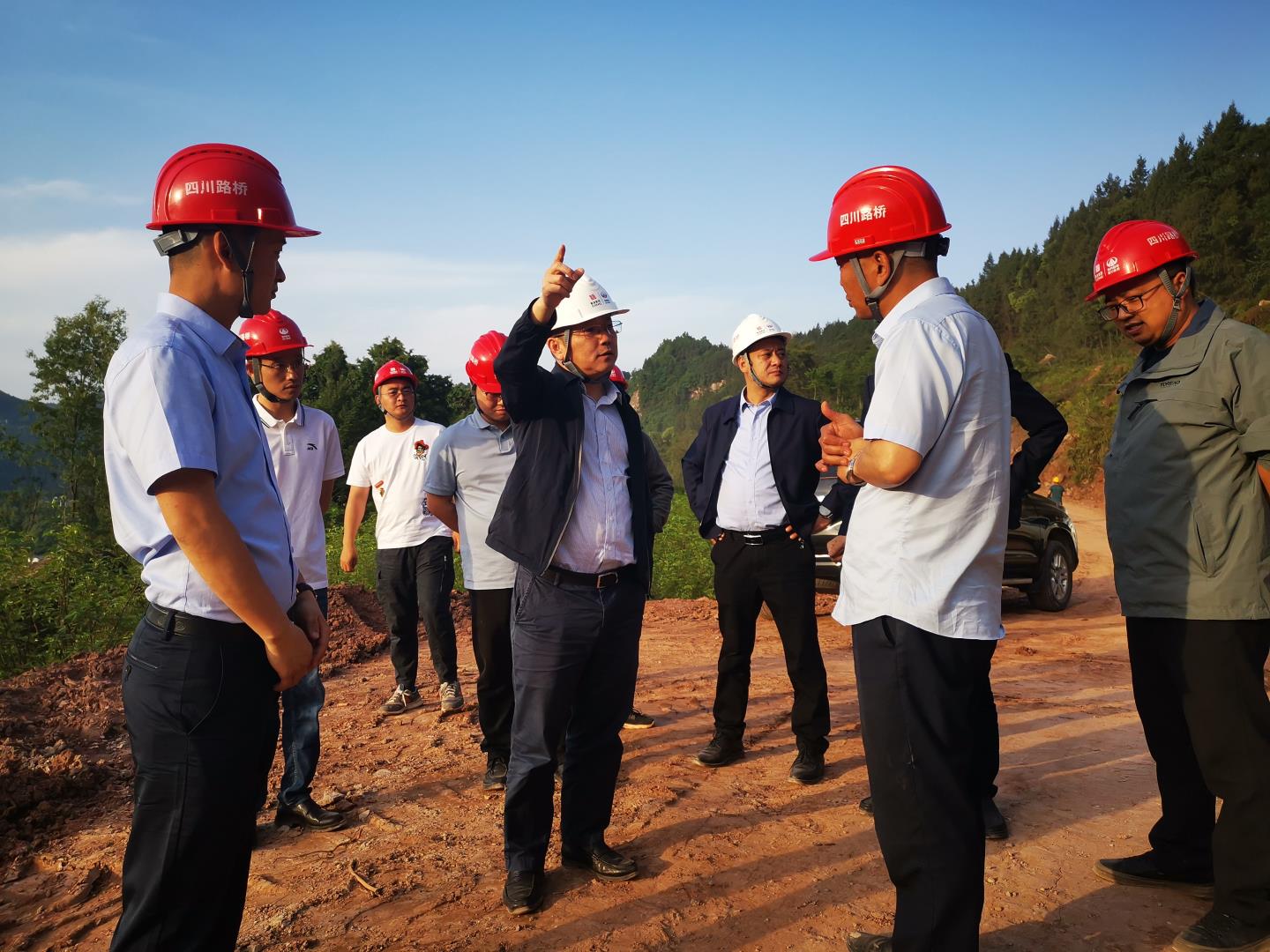 王毅.jpg 王毅.jpg