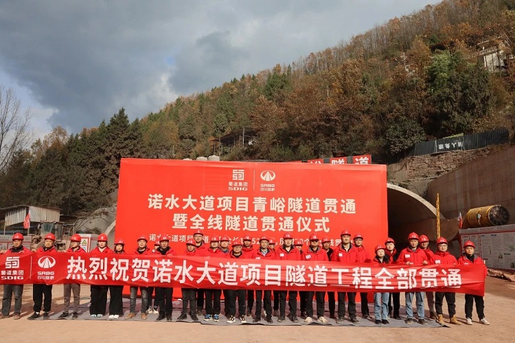 5e13d7b62dd3ade91d27a30d069e2292.jpg 5e13d7b62dd3ade91d27a30d069e2292.jpg